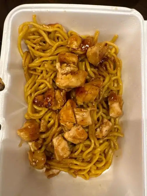 Chicken Lo Mein.