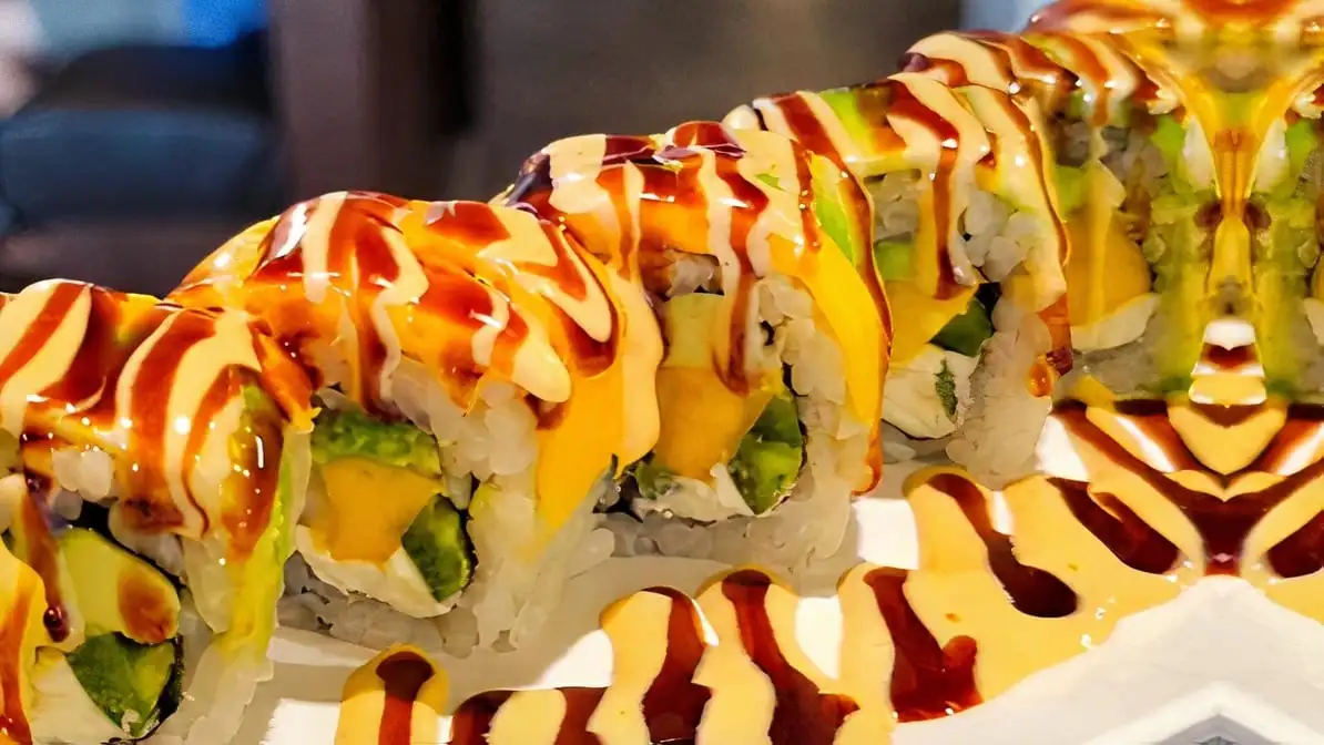 Mango Lover Roll *.